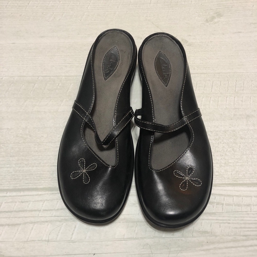 Clarks Slip ons
